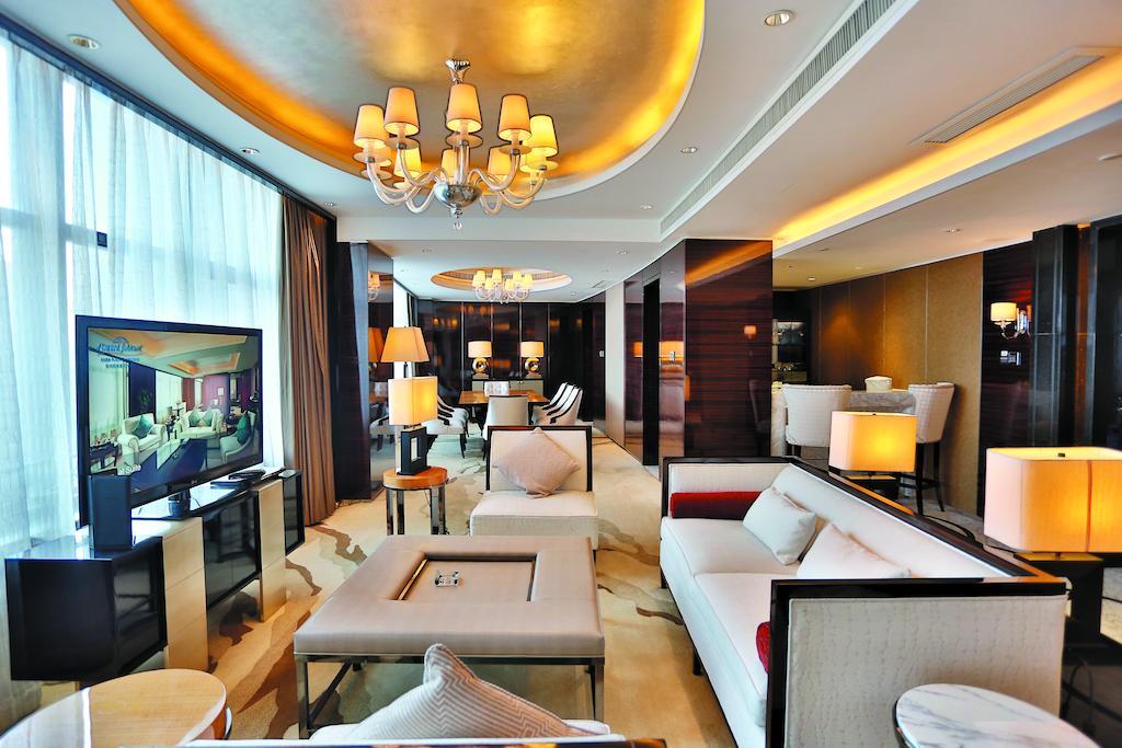 Howard Johnson Kaina Plaza Changzhou Чанчжоу Екстер'єр фото