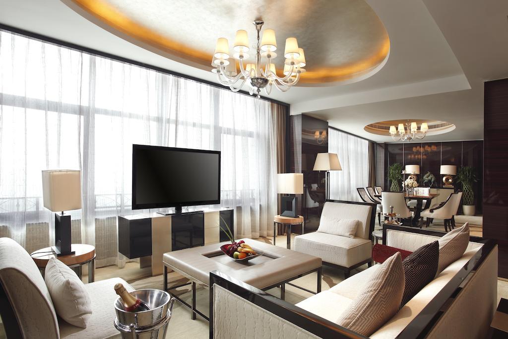 Howard Johnson Kaina Plaza Changzhou Чанчжоу Екстер'єр фото