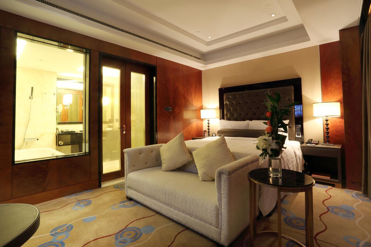 Howard Johnson Kaina Plaza Changzhou Чанчжоу Екстер'єр фото