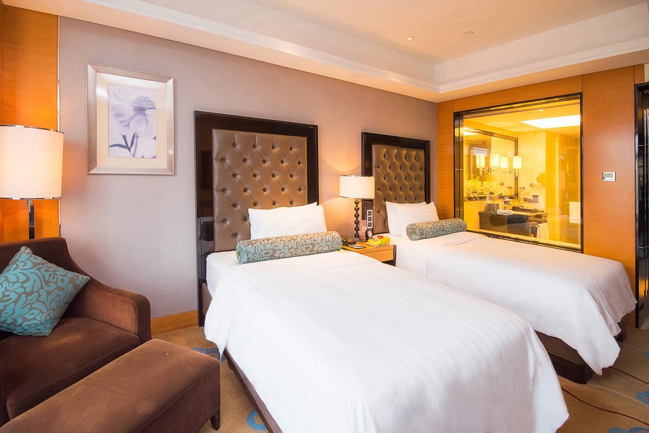 Howard Johnson Kaina Plaza Changzhou Чанчжоу Екстер'єр фото