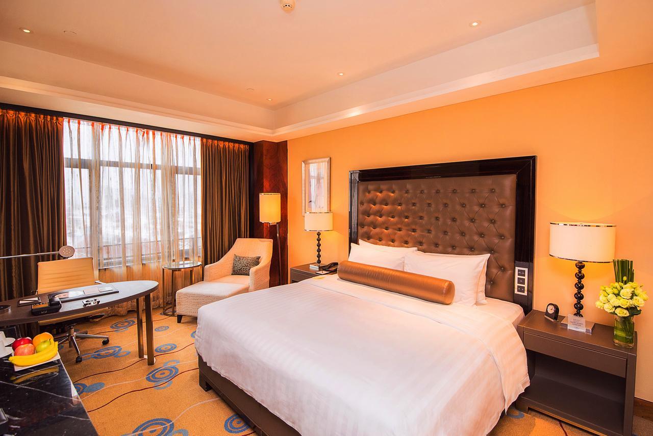 Howard Johnson Kaina Plaza Changzhou Чанчжоу Екстер'єр фото