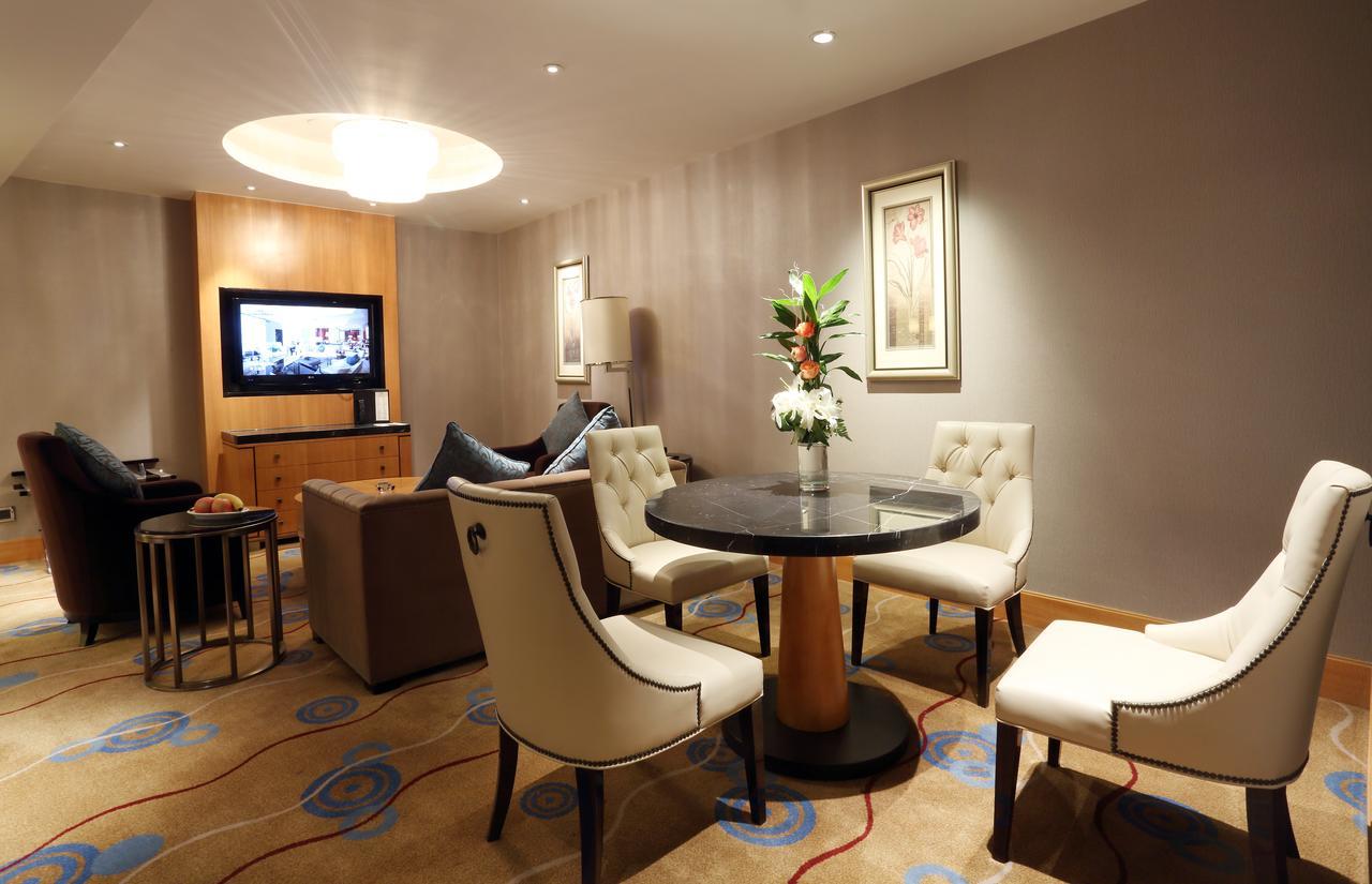 Howard Johnson Kaina Plaza Changzhou Чанчжоу Екстер'єр фото