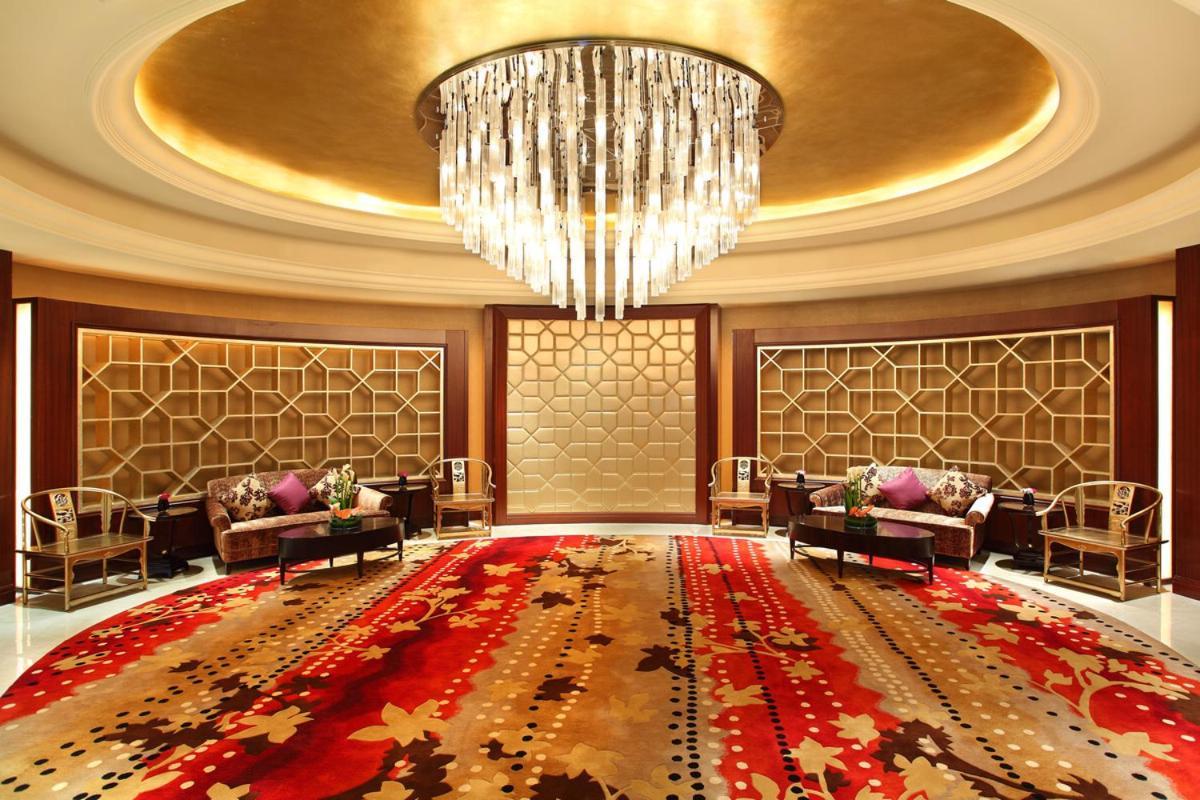 Howard Johnson Kaina Plaza Changzhou Чанчжоу Екстер'єр фото