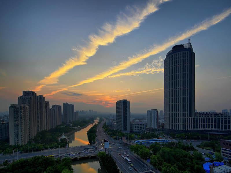 Готель Howard Johnson Kaina Plaza Changzhou Чанчжоу Екстер'єр фото